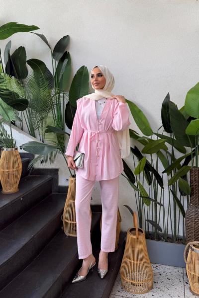 V yaka kaplama düğmeli Takım Pembe YR30537
