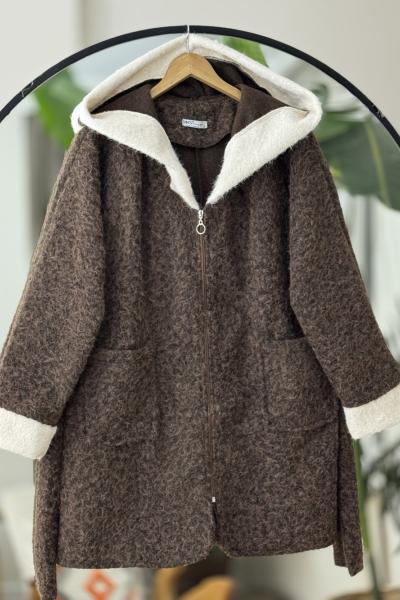 Kol ve kapşon Parcalı fermuarlı uzun kap Kahve UMS50327