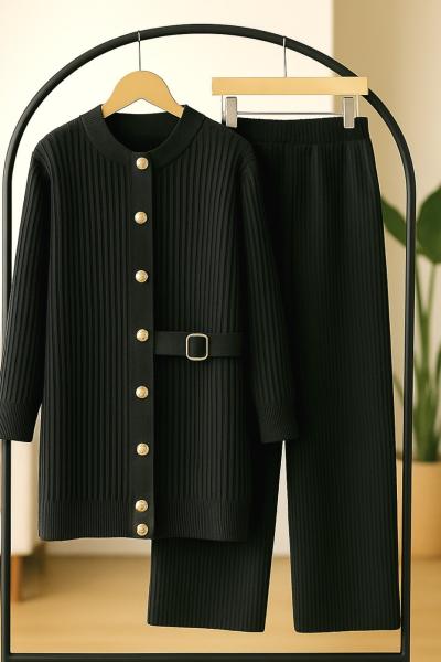 Metal düğmeli kemer Tokalı Triko Takım Siyah TCN40132