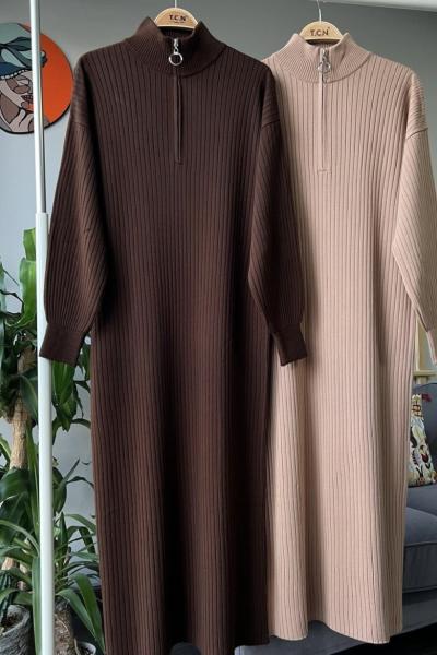 Yaka fermuarlı triko elbise bej TCN4049